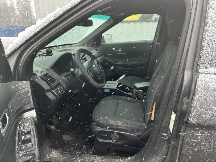 ford-explorer-image-13