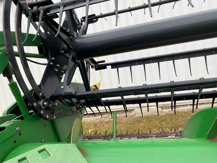 john-deere-630f-image-15