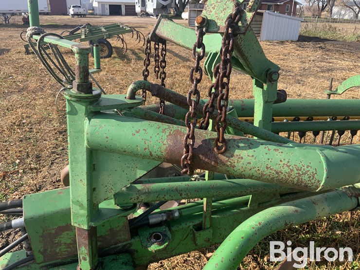 john-deere-700-image-15