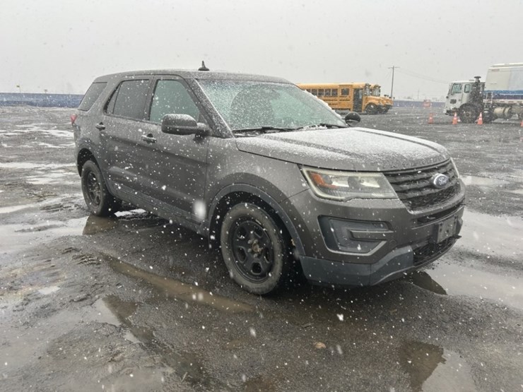 ford-explorer-image-7