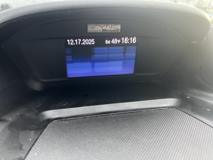 2013-ford-escape-image-30