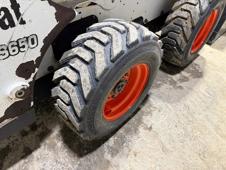bobcat-s650-image-15