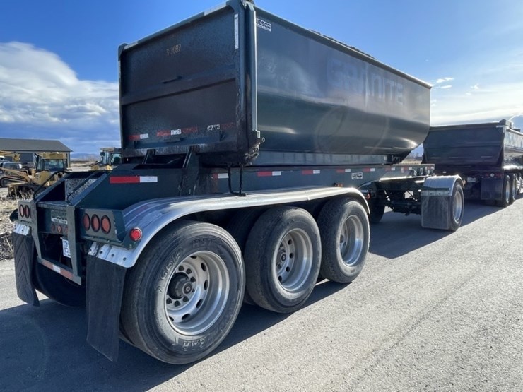 1998-peterbilt-379-image-60