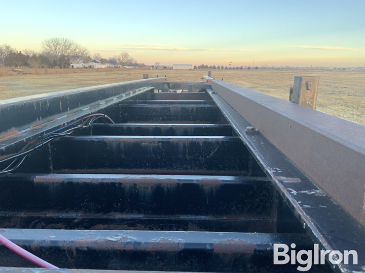 neville-sprayer-trailer-image-16