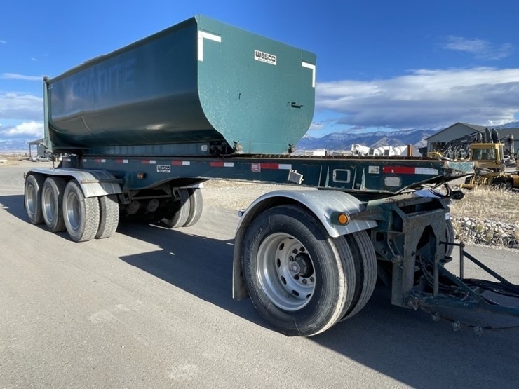 1998-peterbilt-379-image-61