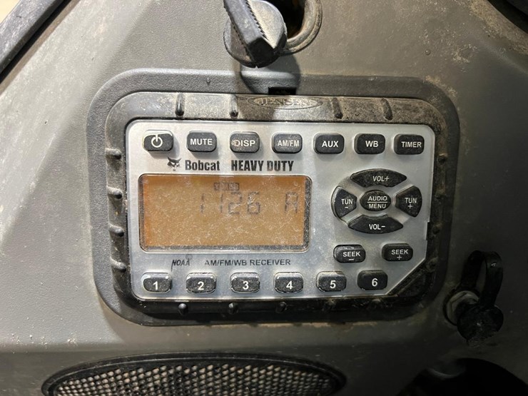 bobcat-s570-image-27