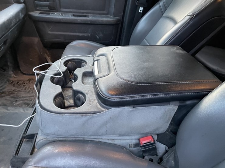 2022-dodge-3500-image-22