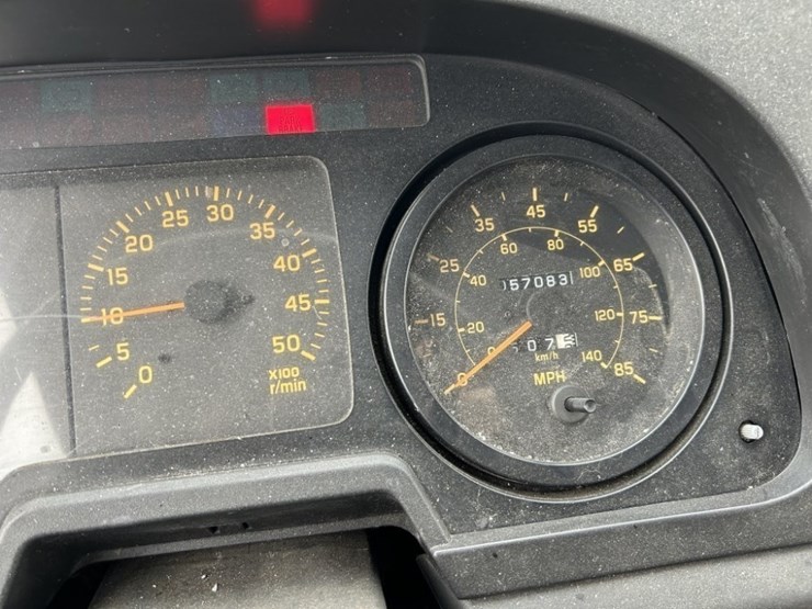 1998-chevrolet-t6500-image-23