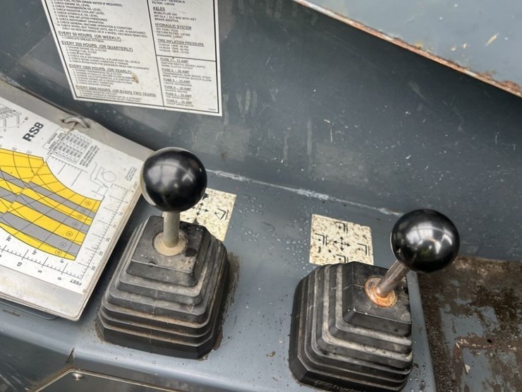 gehl-rs8-42-image-24