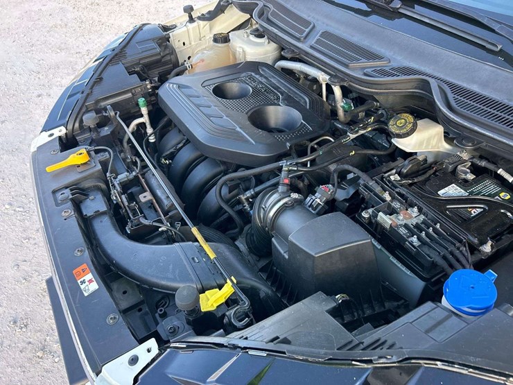 2020-ford-ecosport-4wd-suv-image-8