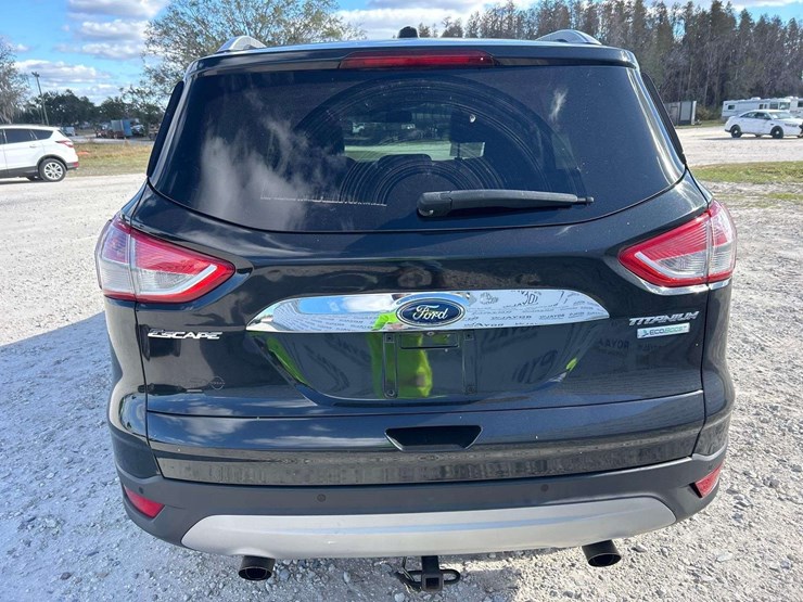 2014-ford-escape-titanium-image-26