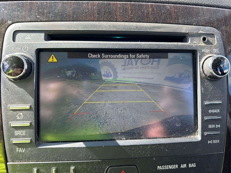 2016-chevrolet-traverse-image-19