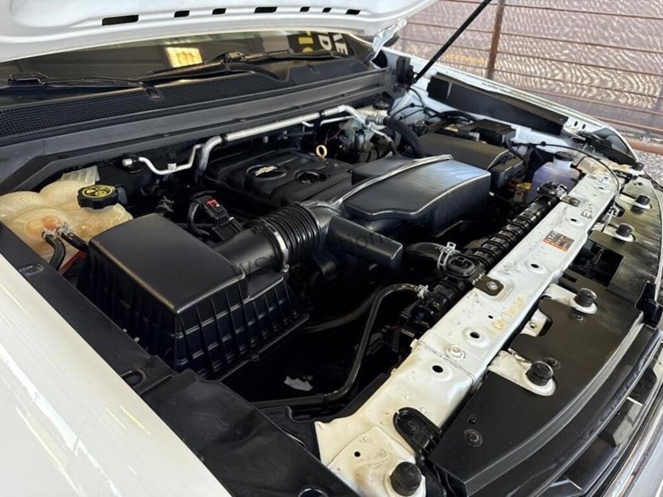 2016-chevrolet-colorado-image-18