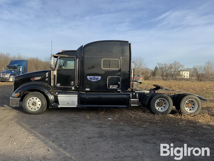 2011-peterbilt-386-image-8