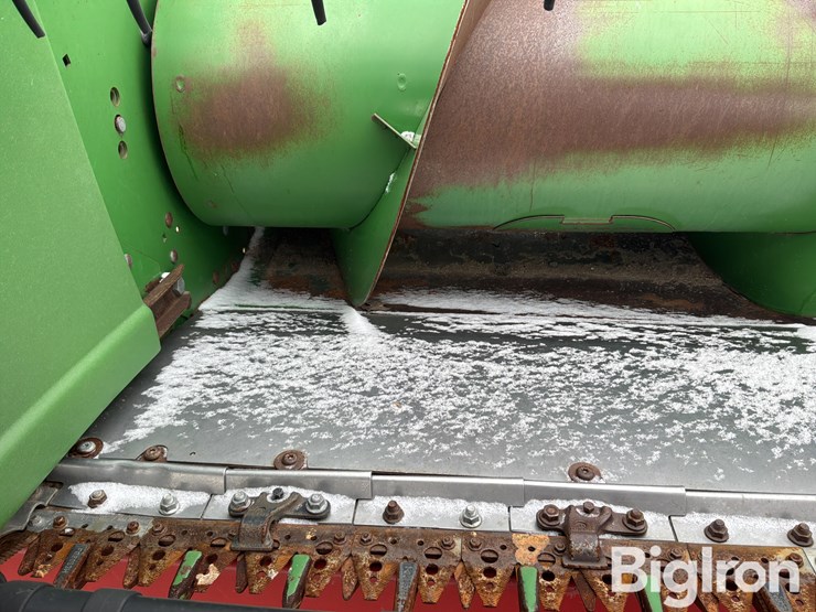 2011-john-deere-635f-image-16