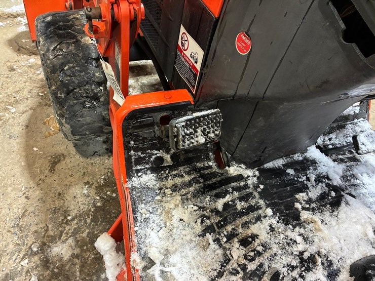 kubota-b3300su-image-25