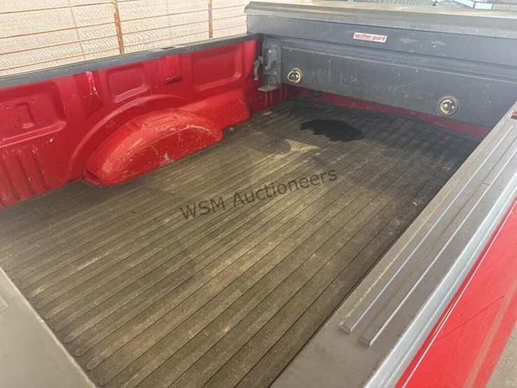 2017-ford-f150-image-9