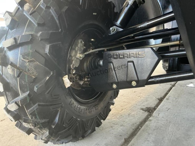 2014-polaris-ranger-image-15