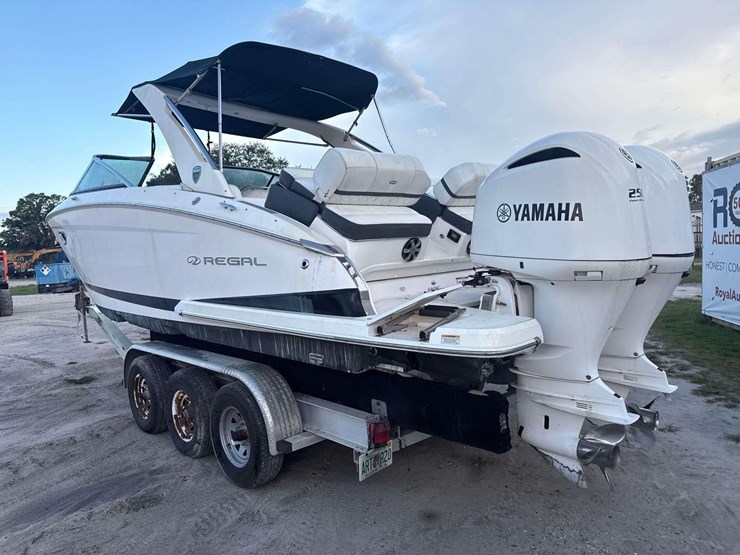 2018-regal-29obx-29ft-yacht-with-34ft-trailer-image-4