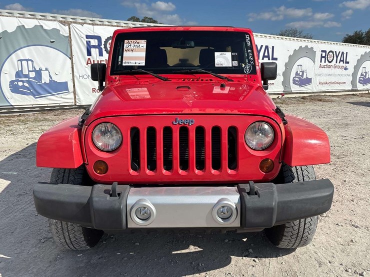 2013-jeep-wrangler-image-30