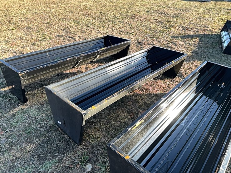 new-90in.-cattle-feeder-new-support-equipment-image-1