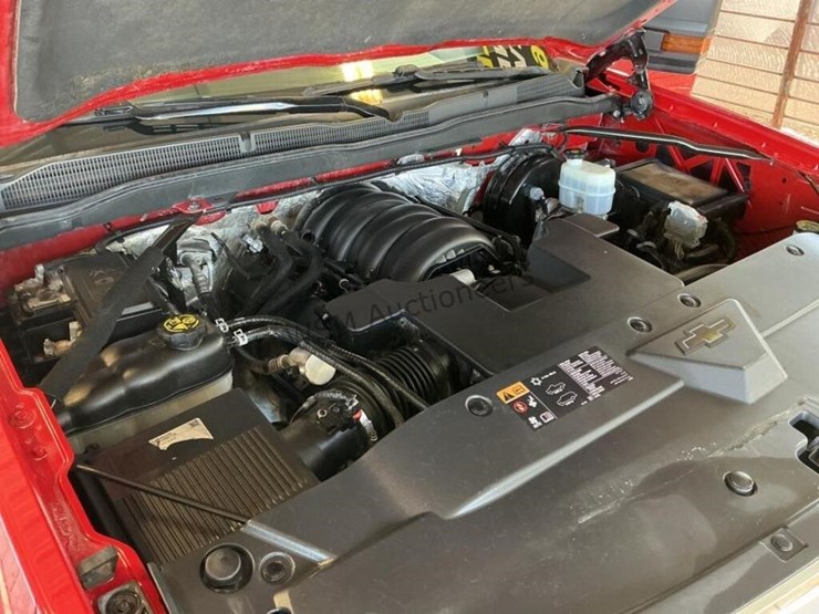 2015-chevrolet-silverado-1500-image-11