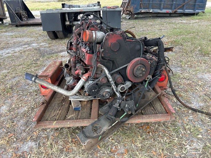 16ft-t/a-utility-trailer-image-7