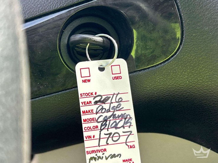 2016-dodge-grand-caravan-image-27