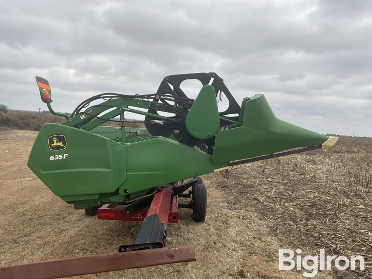 2011-john-deere-635f-image-4