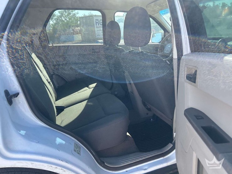 2011-ford-escape-image-20