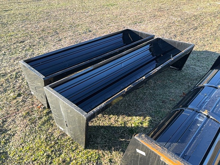 new-90in.-cattle-feeder-new-support-equipment-image-2