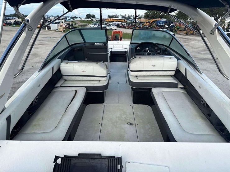 2018-regal-29obx-29ft-yacht-with-34ft-trailer-image-23