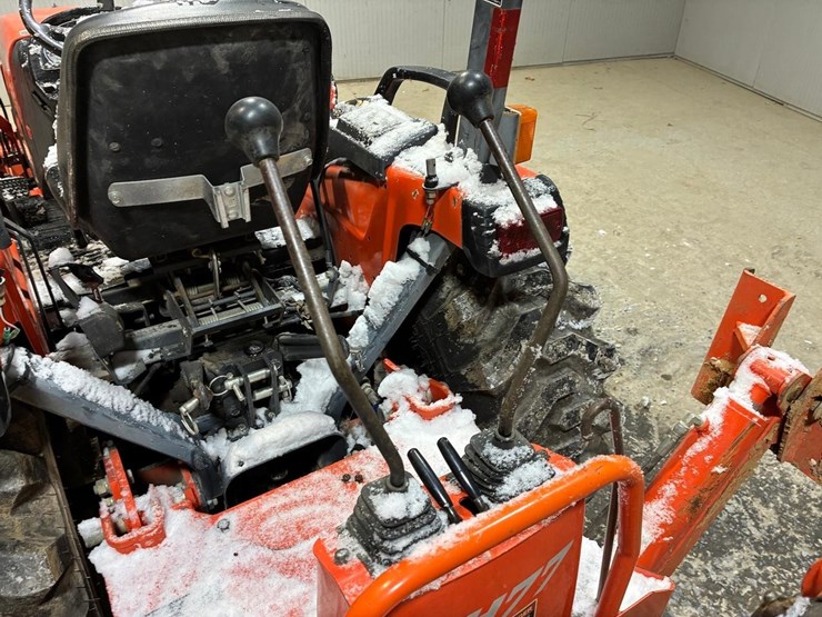 kubota-b3300su-image-19