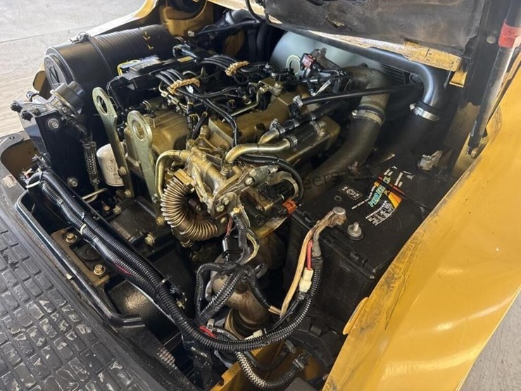 caterpillar-dp50cn1-image-17