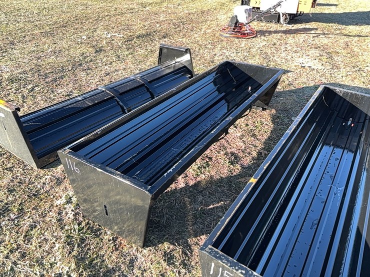 new-90in.-cattle-feeder-new-support-equipment-image-2