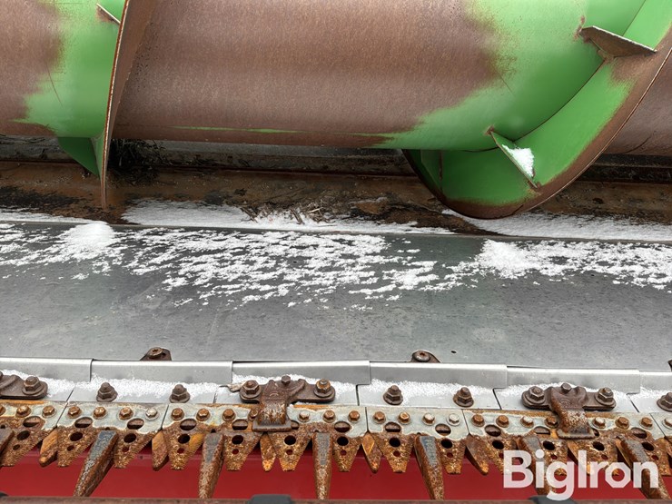 2011-john-deere-635f-image-17