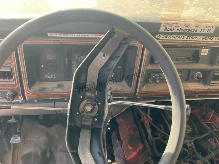 1989-ford-e350-image-14