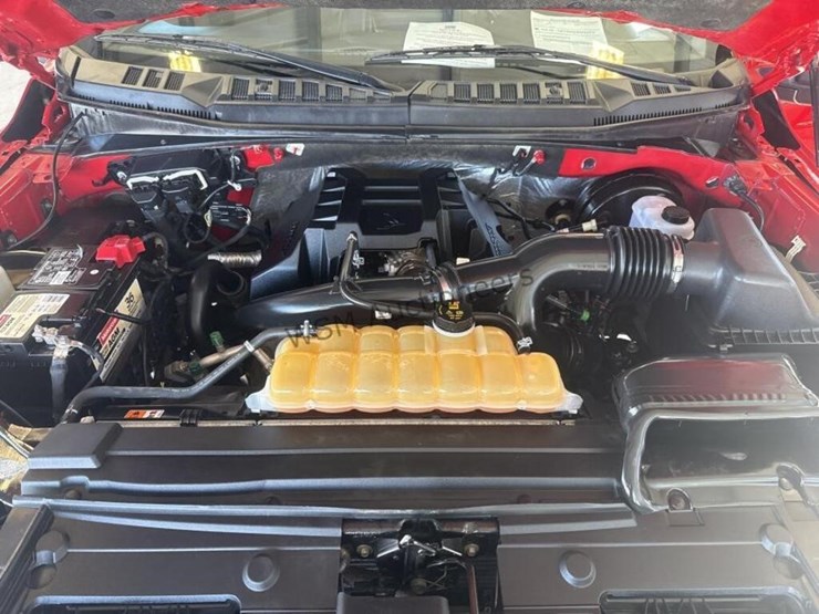 2017-ford-f150-image-11