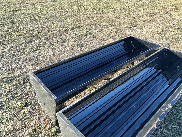 new-90in.-cattle-feeder-new-support-equipment-image-2