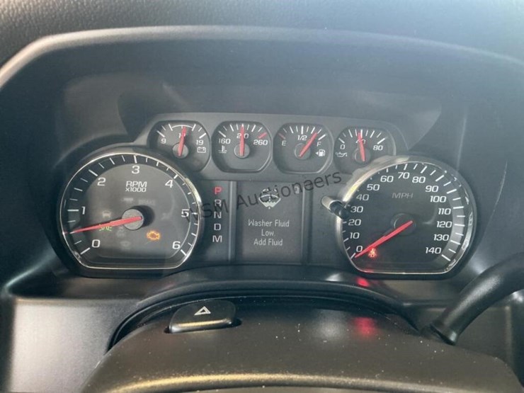 2015-chevrolet-silverado-1500-image-15