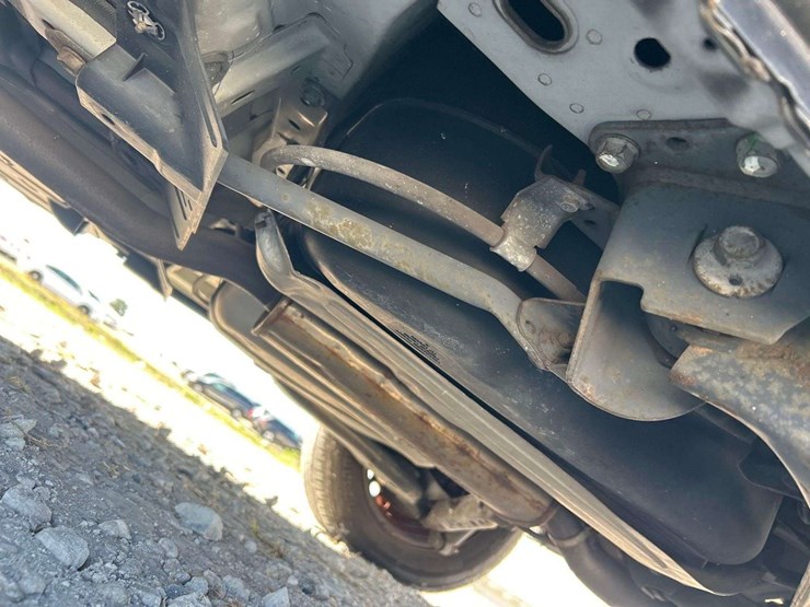 2013-nissan-rouge-suv-image-18