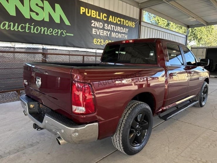 2017-ram-1500-lone-star-image-11