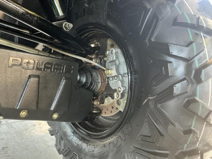 2014-polaris-ranger-image-14