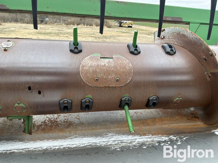 2011-john-deere-635f-image-18