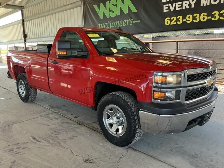 2015-chevrolet-silverado-1500-image-2