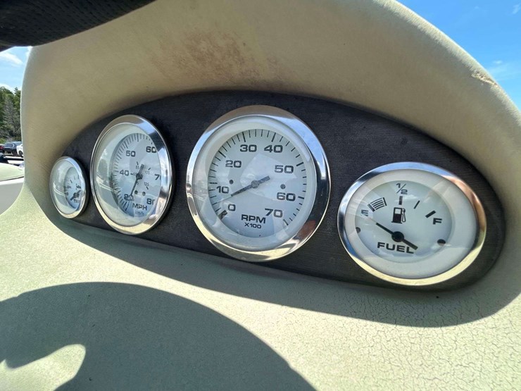 2009-skeeter-sl190-19ft-boat-with-21ft-boat-trailer-image-14