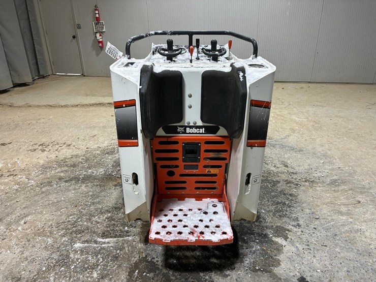 2021-bobcat-100-image-4