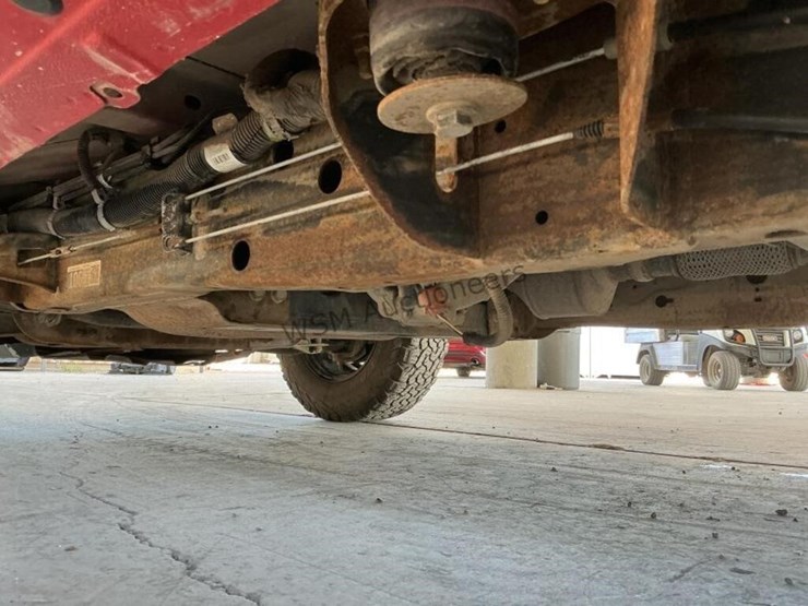 2015-chevrolet-silverado-1500-image-22