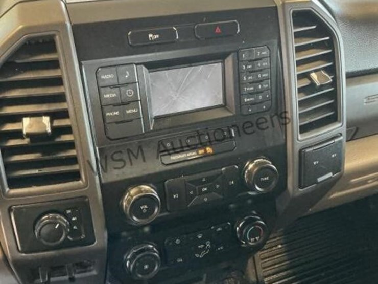 2019-ford-f250-image-21