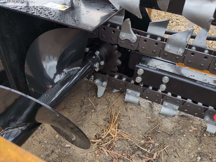 (1)-agt-mower-king---ecssct72---skid-steer-trencher-image-3